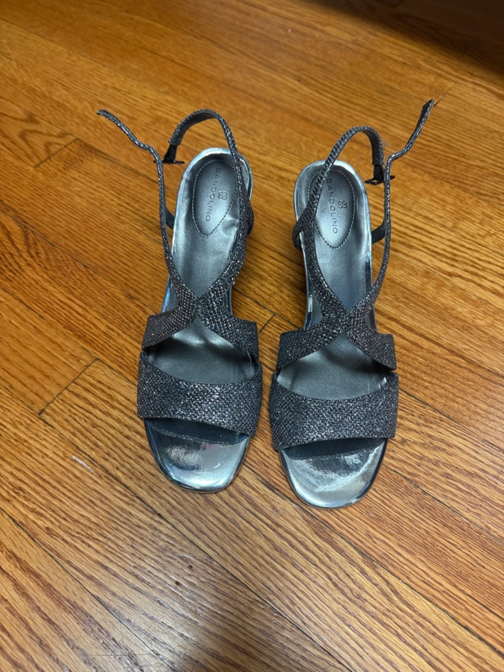 BANDOLINO Grey Glitter Strappy Slingback Heels